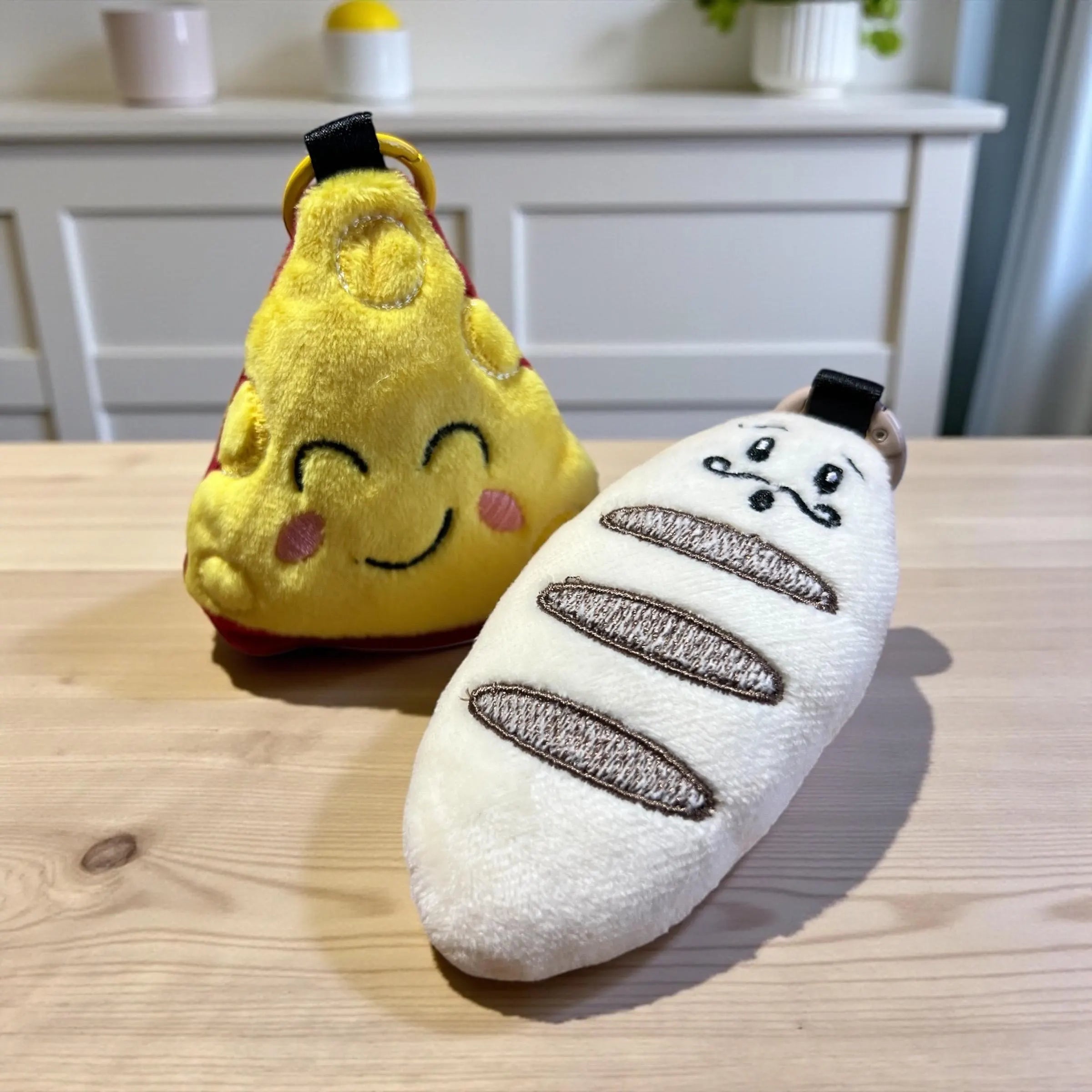 Valentinstag Geschenk – Brot und Käse |Plüschanhänger | witziges Paar | 2er-Set | handgemacht
