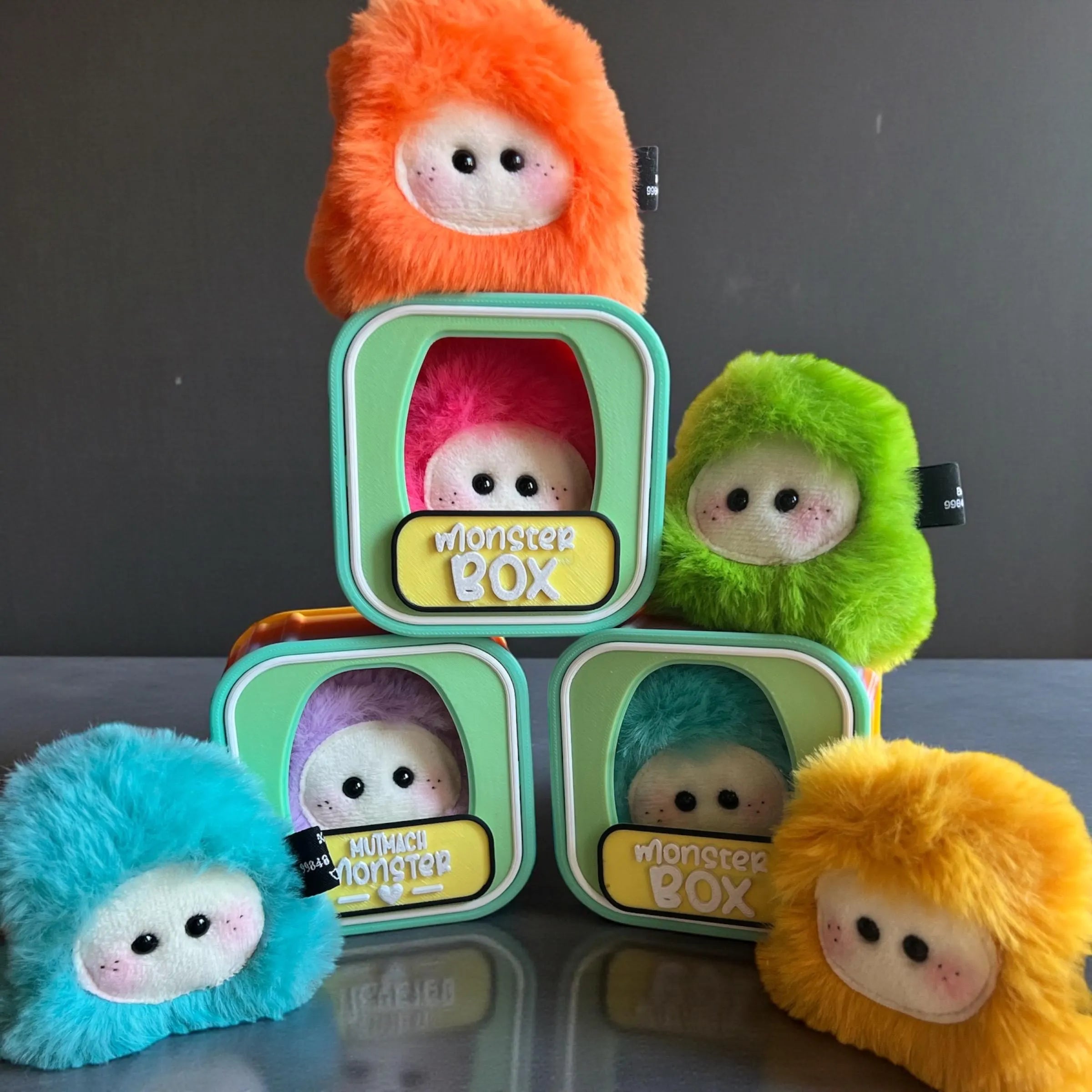 Mutmacher Monster® inkl. Box-  sensorisches Stofftier gegen Angst,Schule Geschenk, handgemacht, Trostmonster, Glücksbringer für Kinder