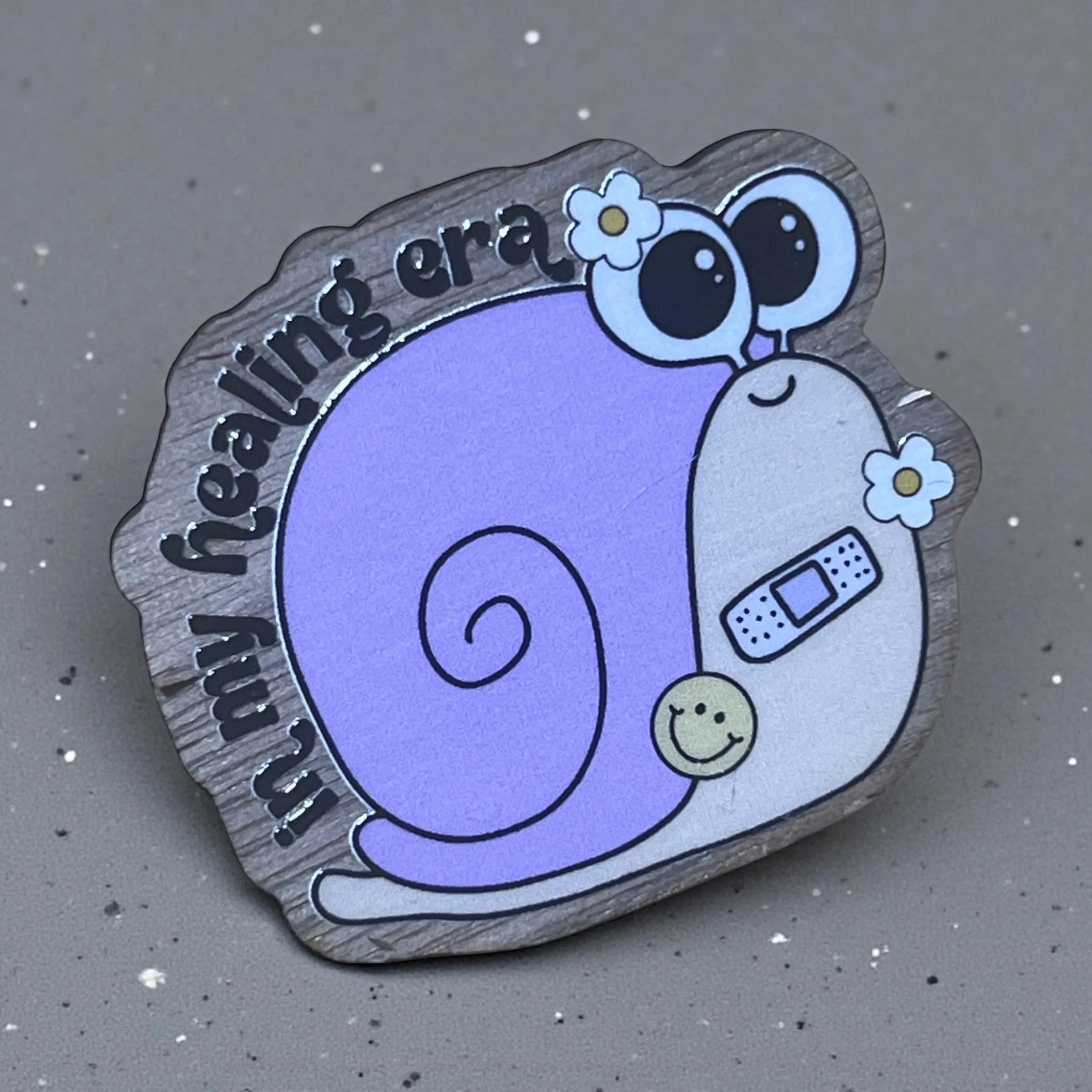 Mental Health Schnecke mit Pin|healing era - sensorischer Begleiter |taktil|fidget toy